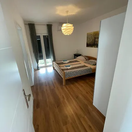 Kuca Palera Ližnjan